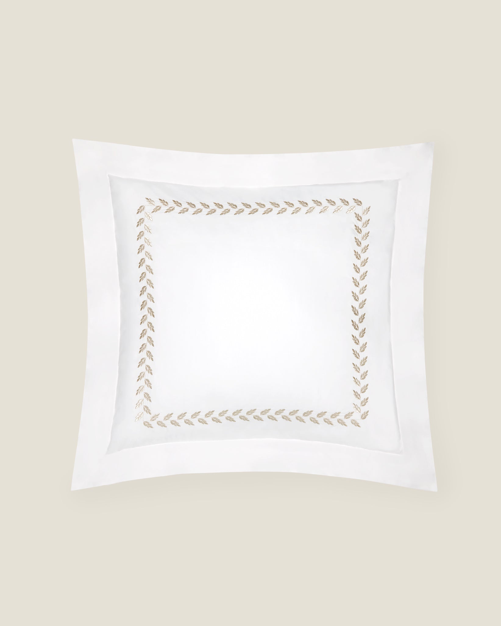 Federico Euro sham in white/antique silver