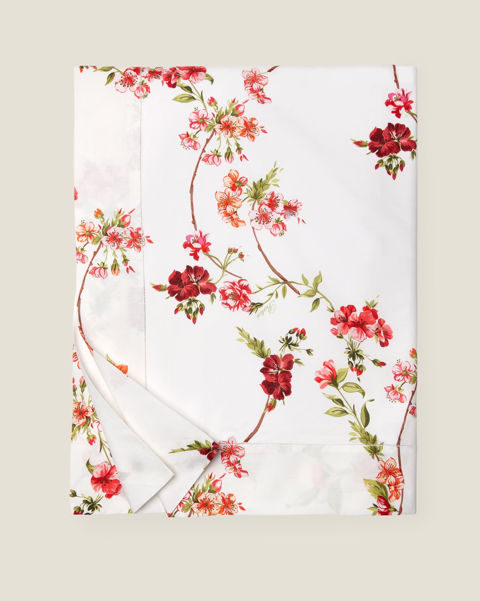 Fresia duvet cover folded in scarlet