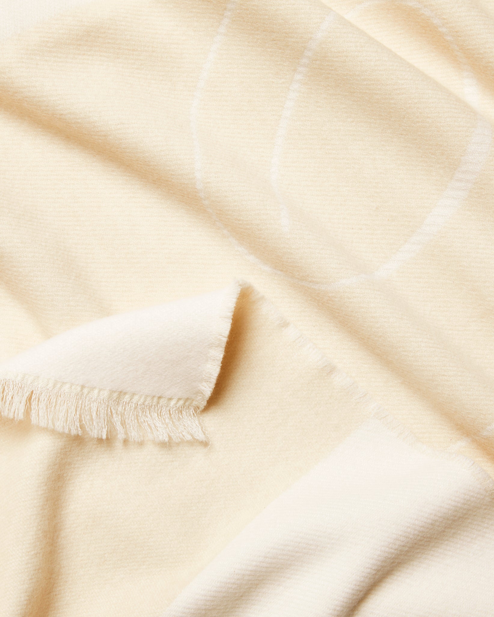 Marca throw in beige close up