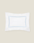 Tre righe standard sham white/light blue