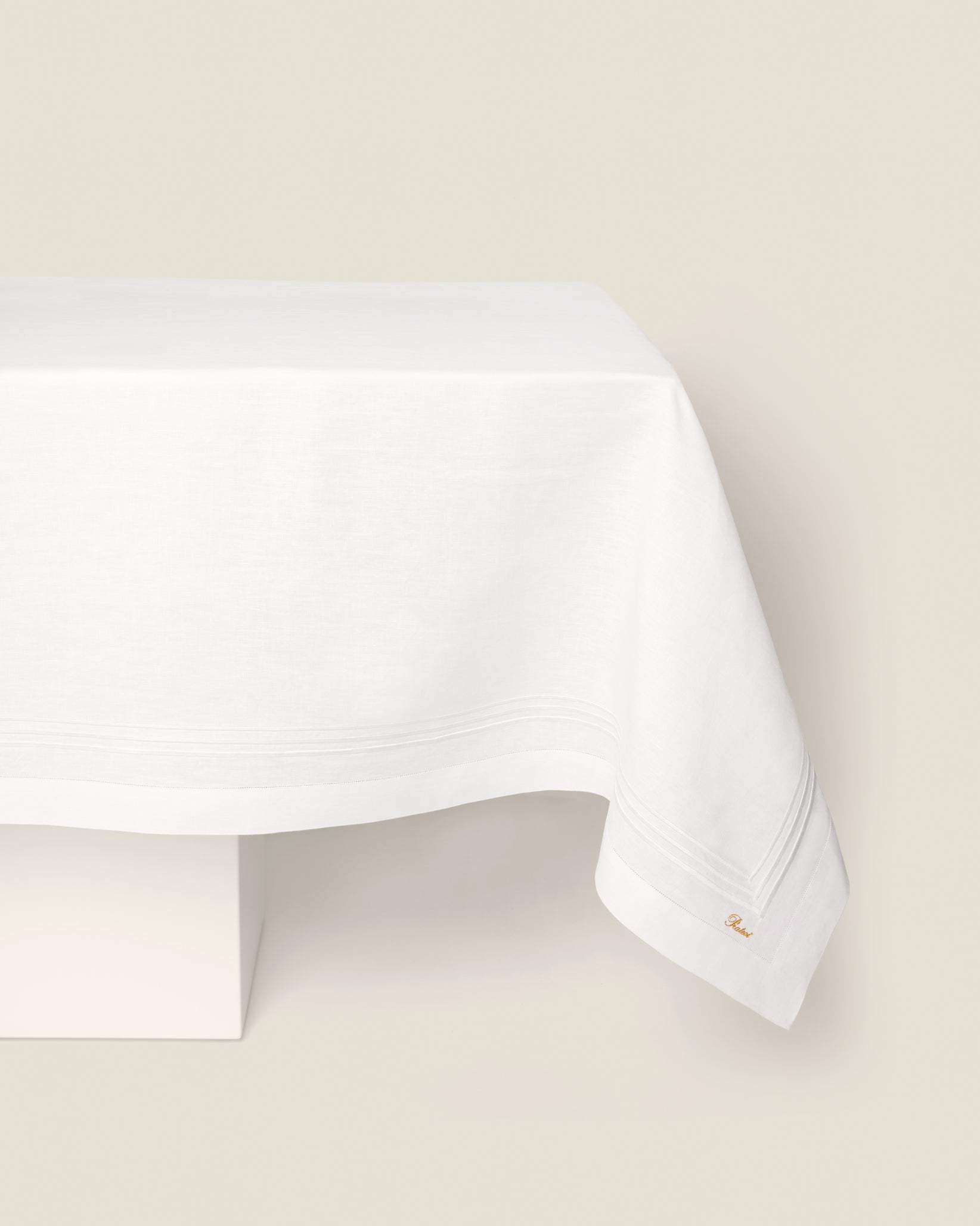 Tre Righe white tablecloth with white stripes embroidery