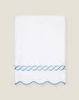 Treccia white/medium blue bath sheet