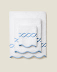 Treccia white/medium blue bath towel stack