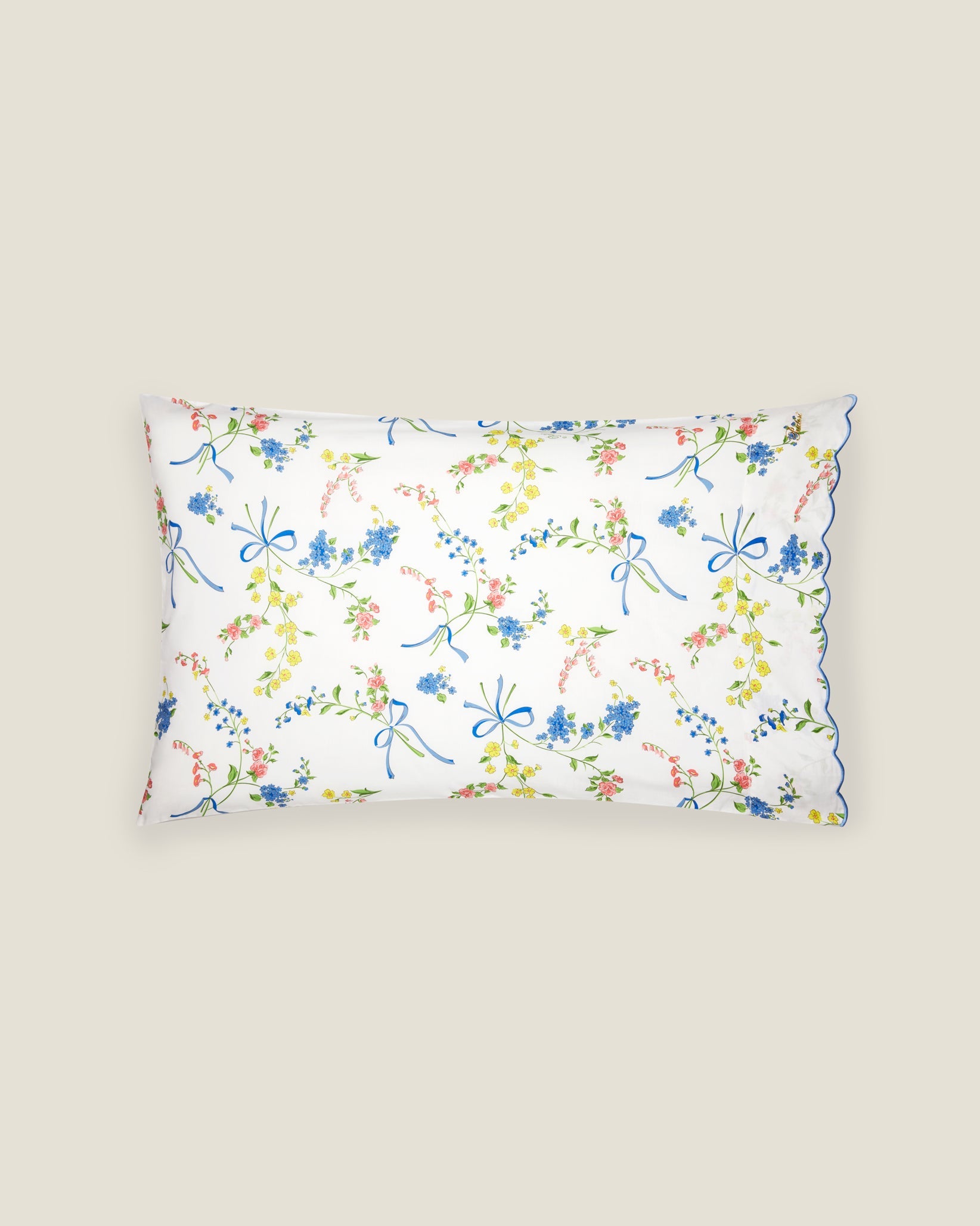Vavaio medium blue pillowcase