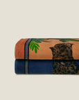 Leopardo beach towel stack