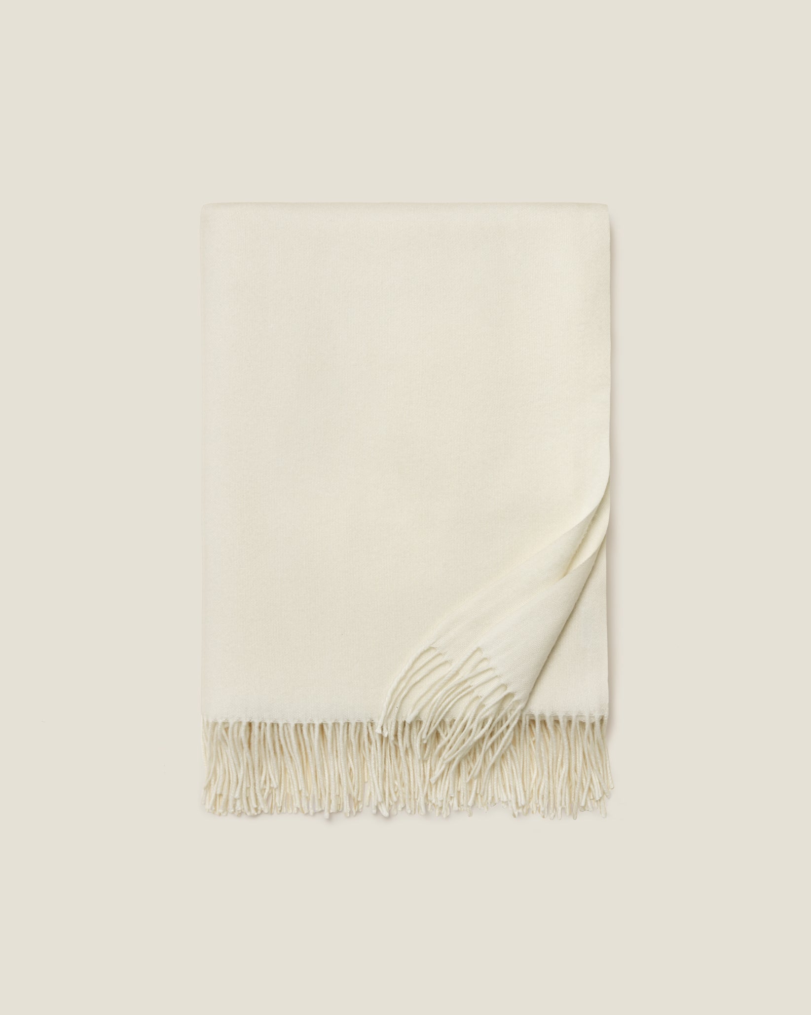 Misurina throw in ivory