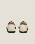 Resort shoe in ecru/navy