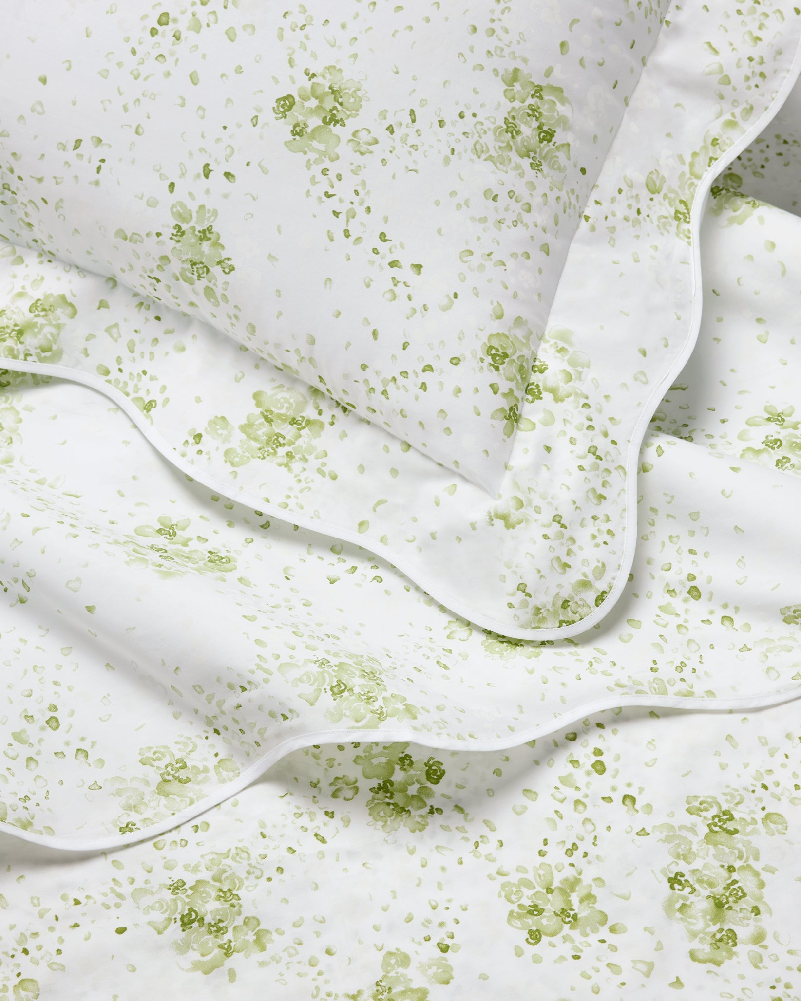 M'ama Non M'ama bedding vignette in fern