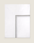 Tre Righe Ombre Flat sheet folded in white/charcoal
