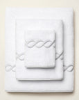 Treccia Moderno Towel stack in white/sterling