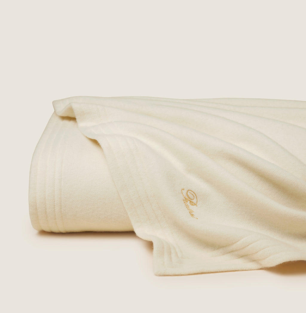 Celestiale Blanket Luxury Cashmere Blanket Pratesi