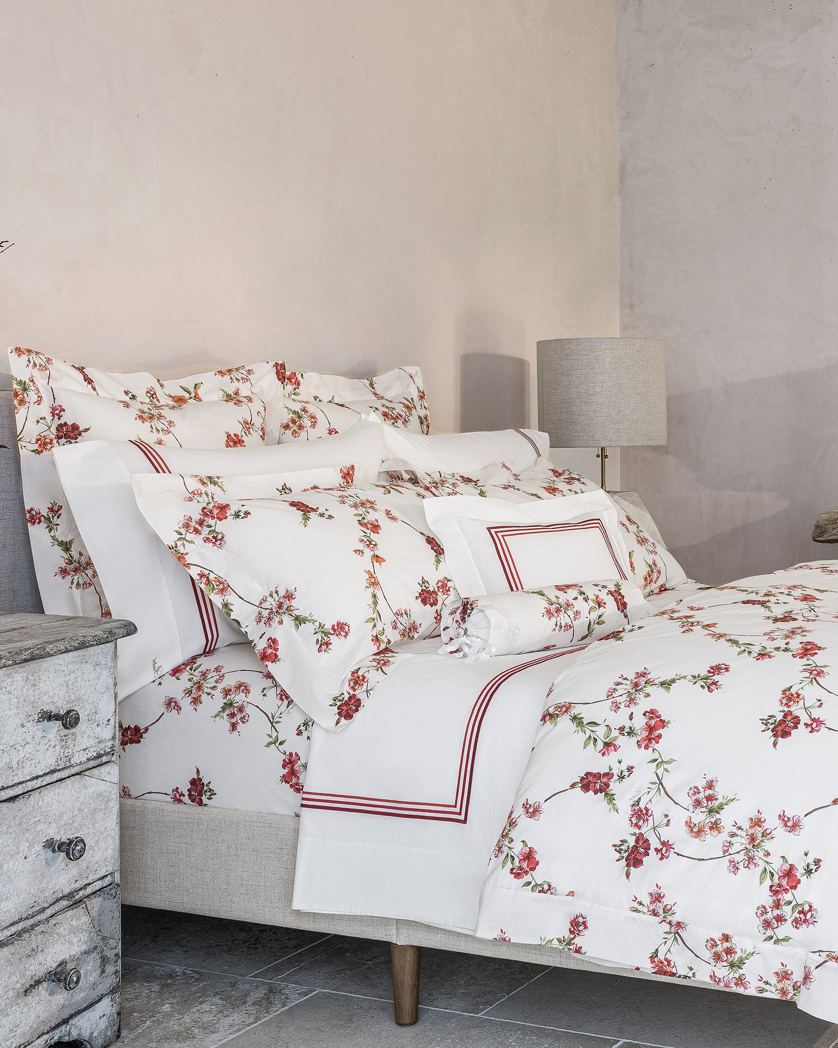 Fresia bed side angle