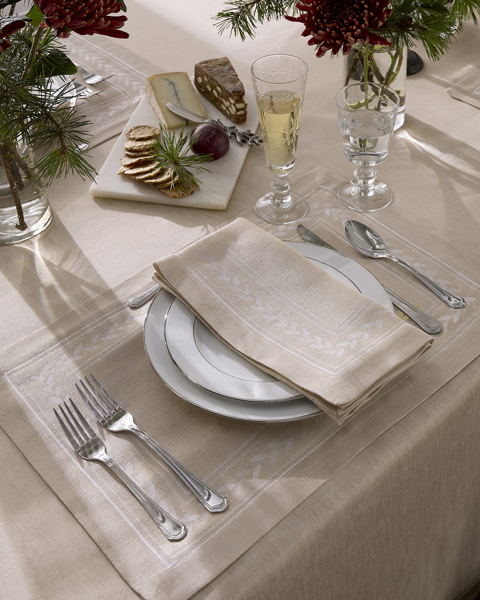 Impero Table collection in beige