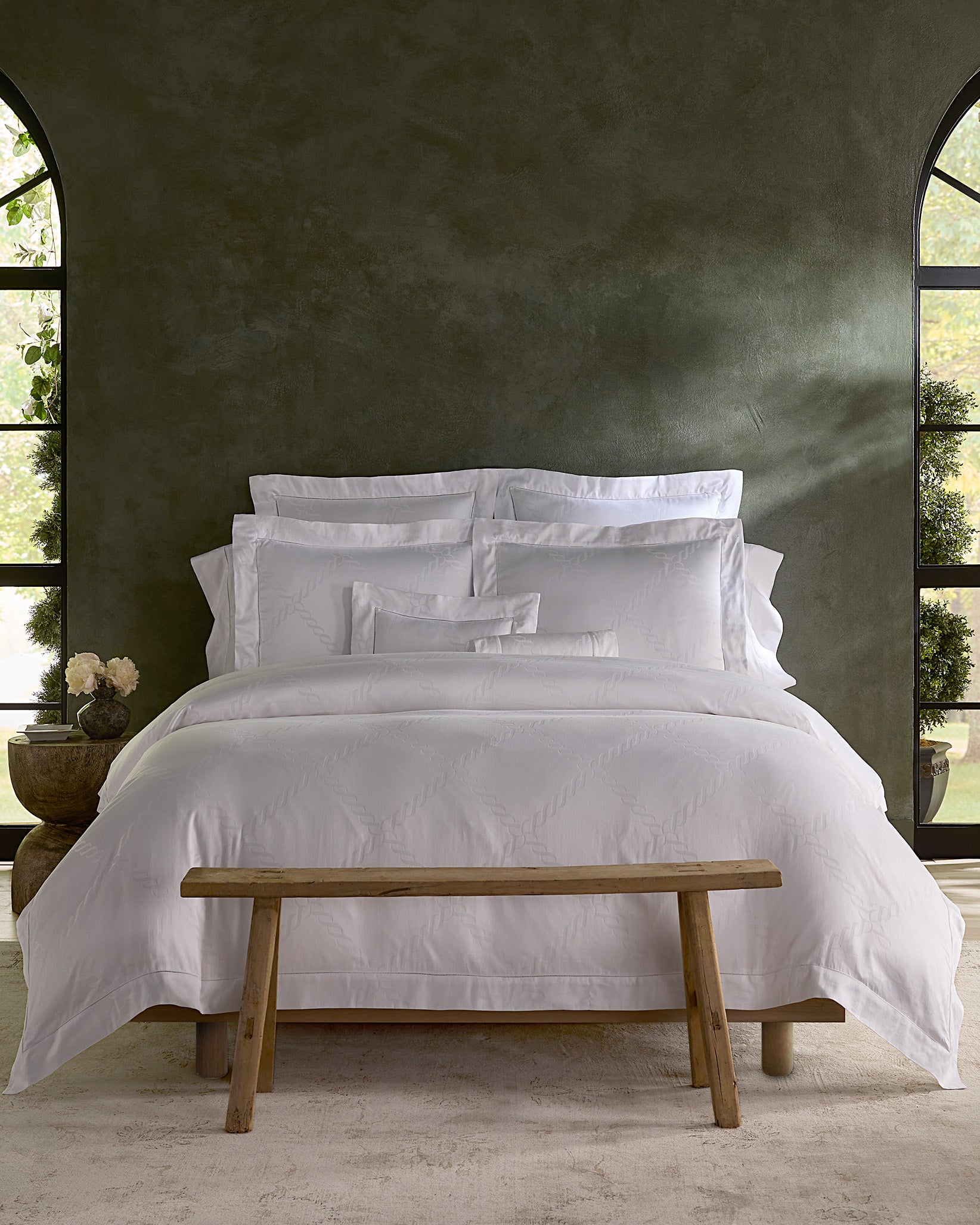 Ori Treccia bed white