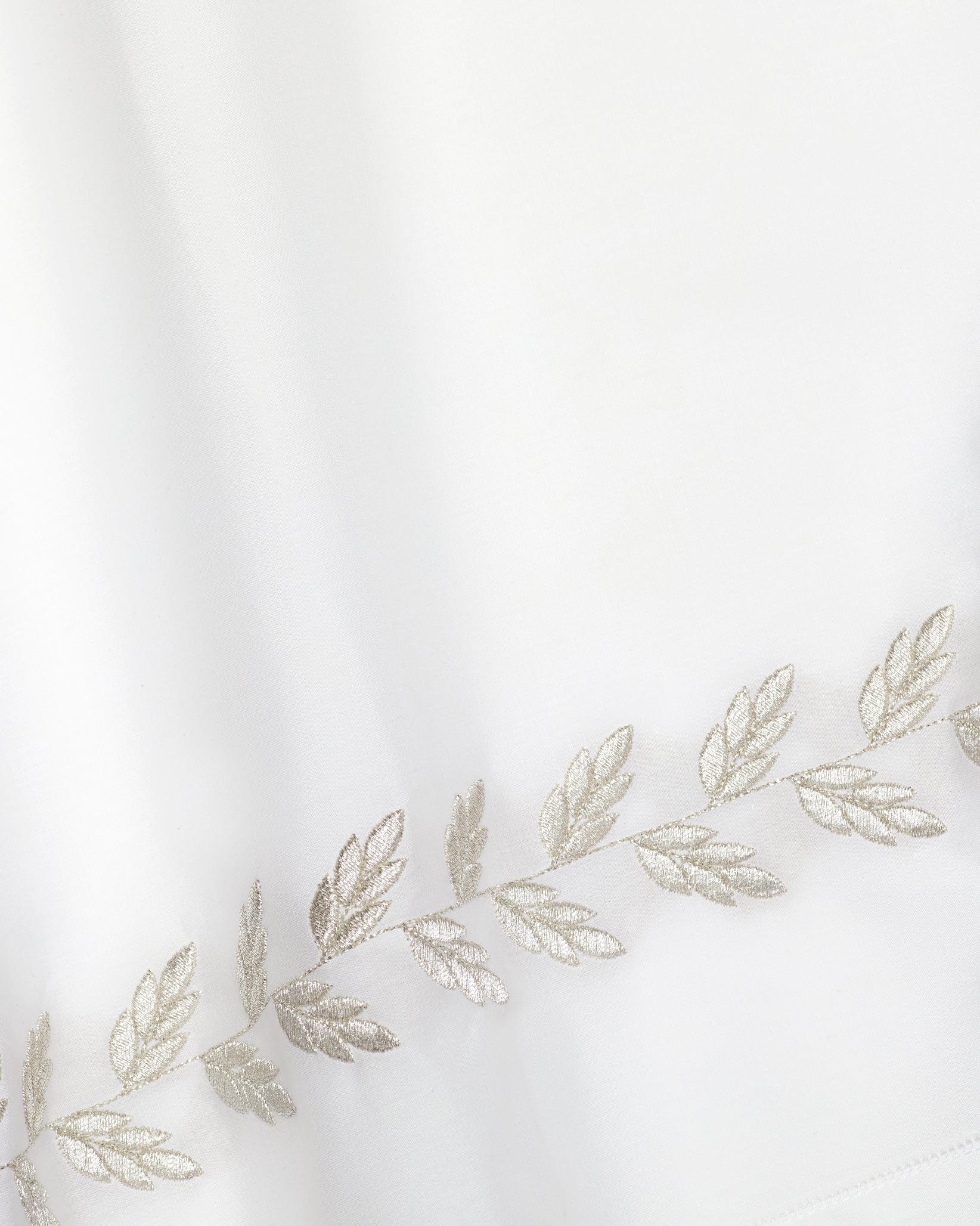 Federico white/antique silver texture