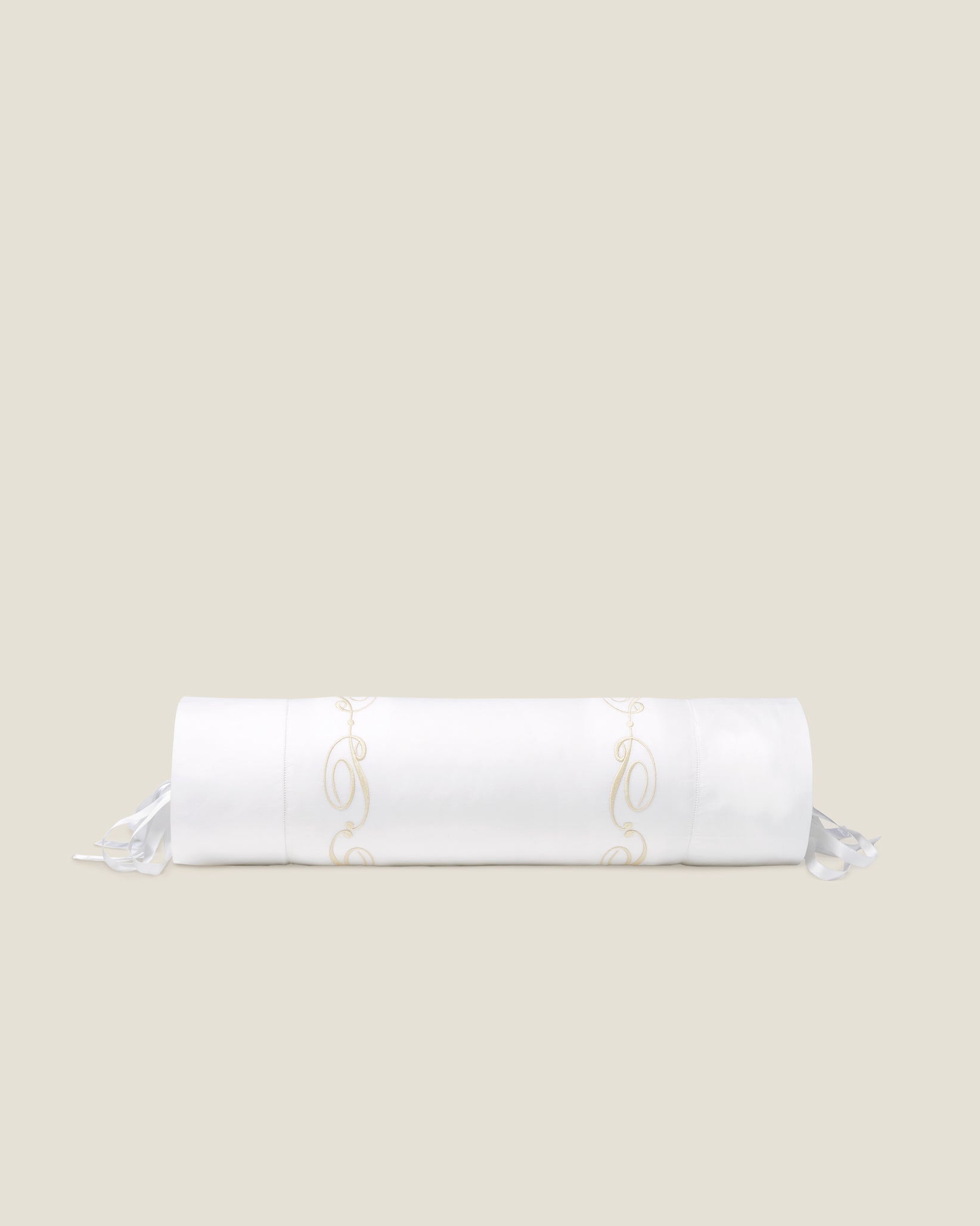 Icona neckroll sham in white/beige