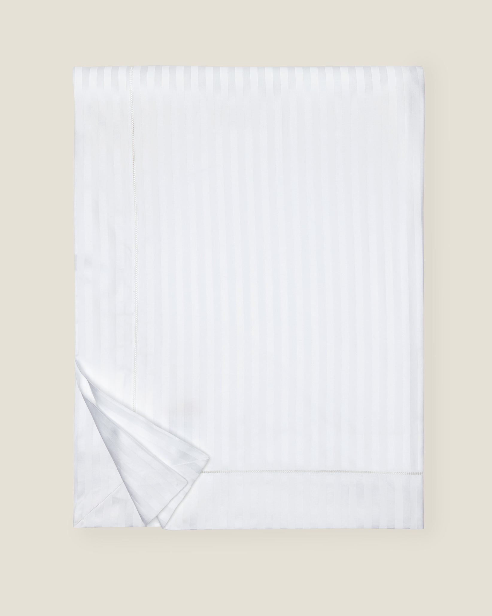 Raso Rigato duvet cover white folded