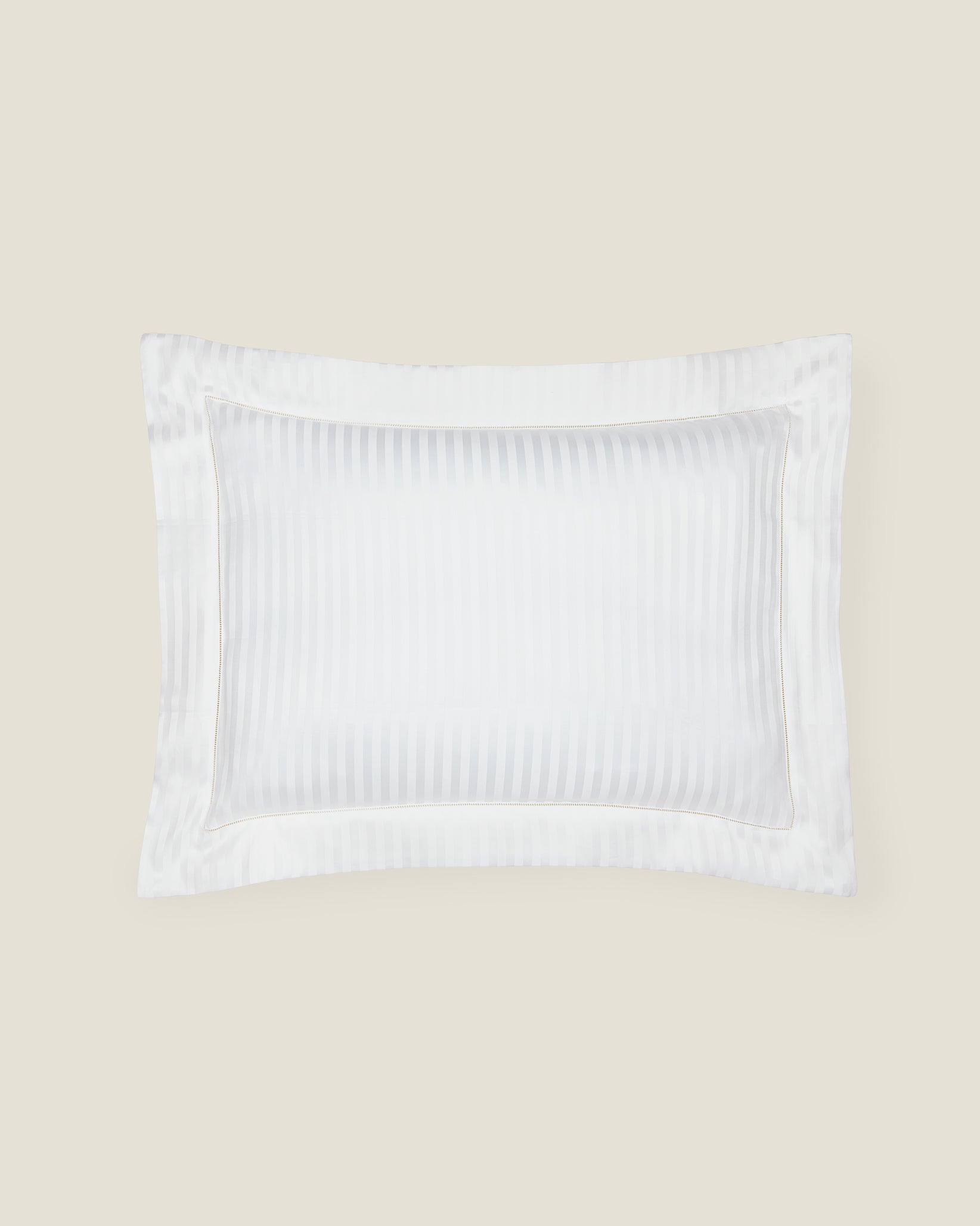 Raso Rigato Standard sham in white
