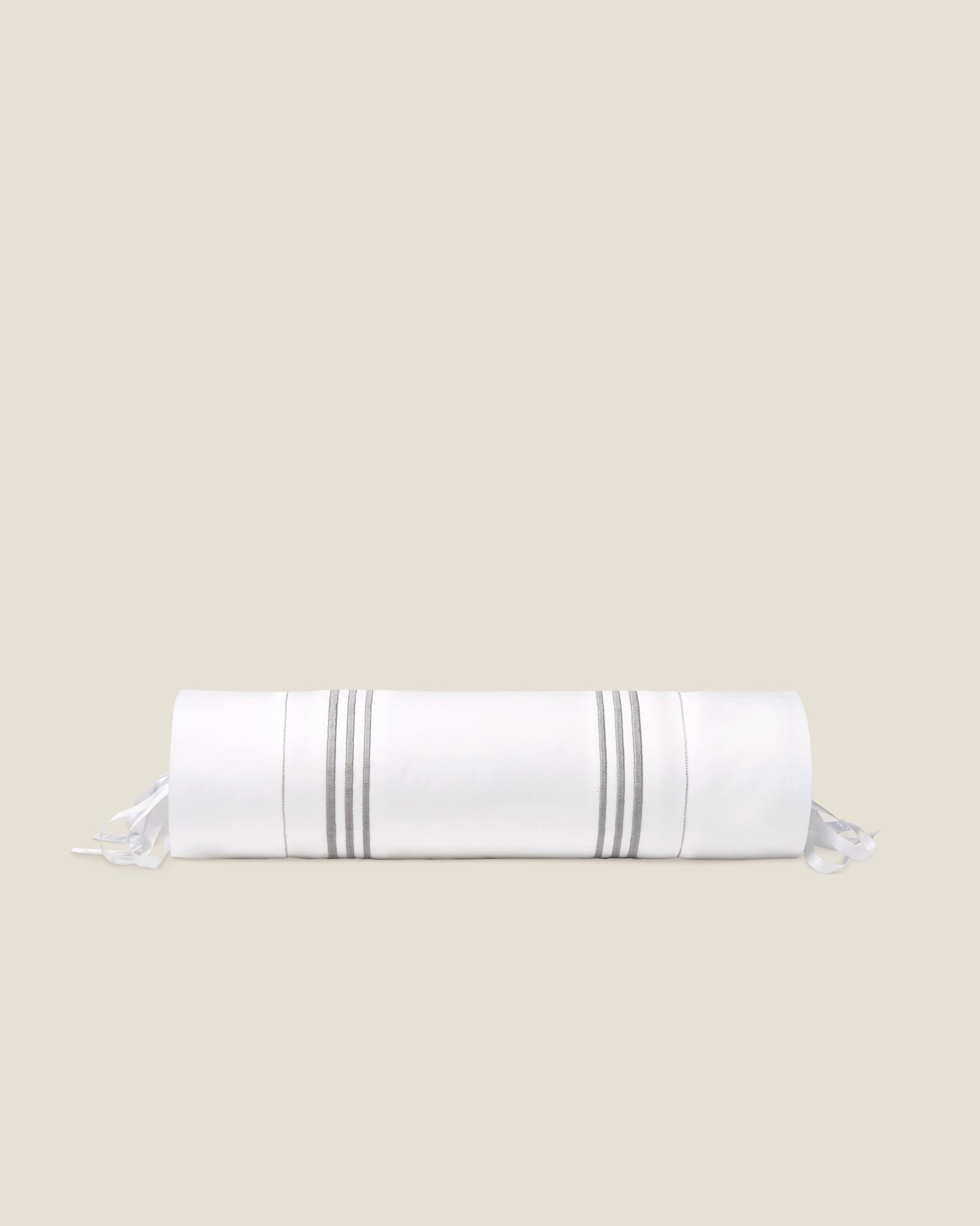Tre Righe neckroll sham white/charcoal