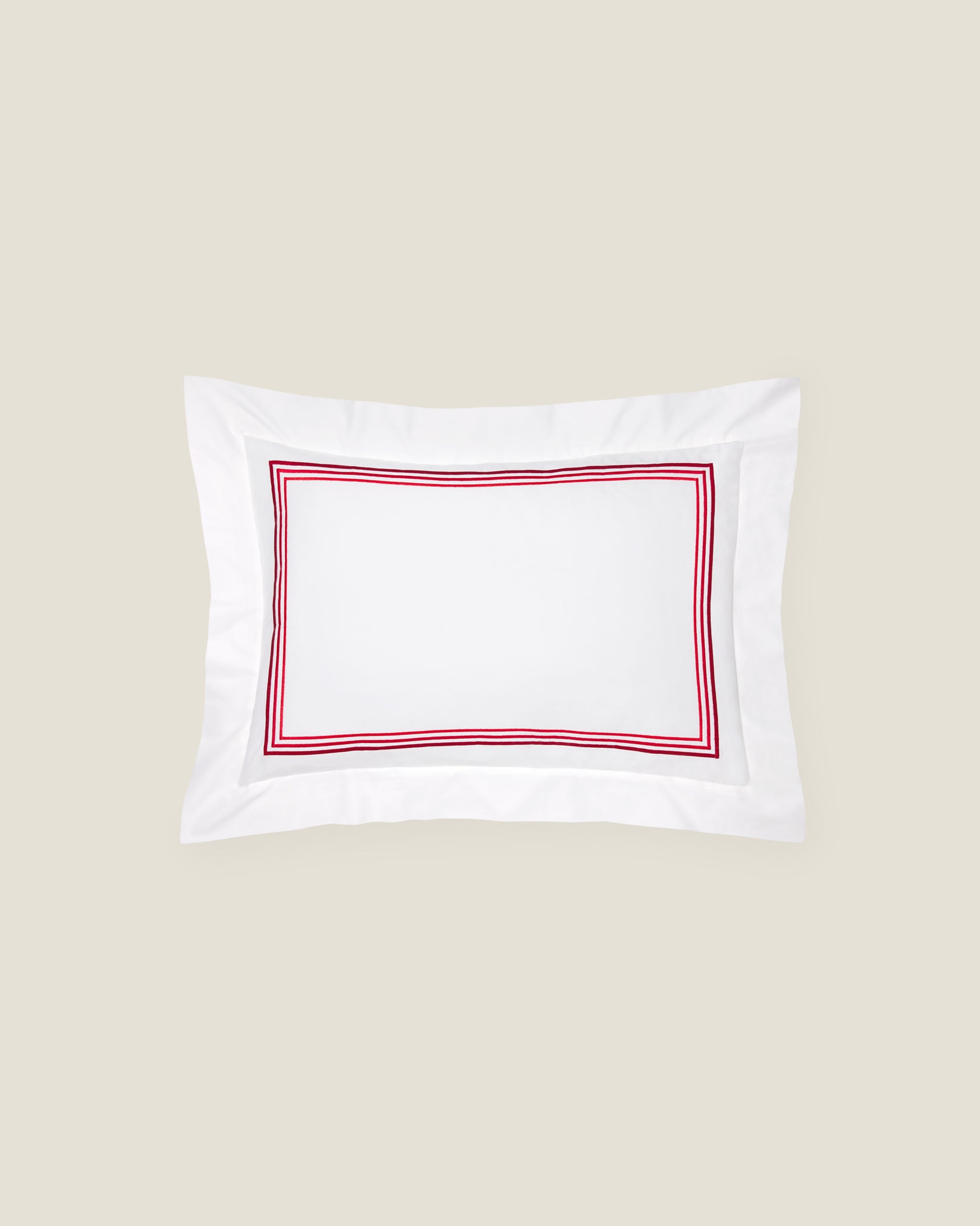 Tre Righe Ombre white/scarlet standard sham