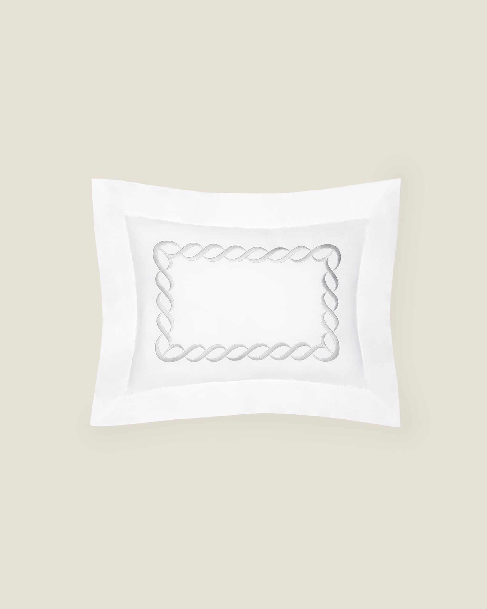 Treccia Moderno white/sterling boudoir sham