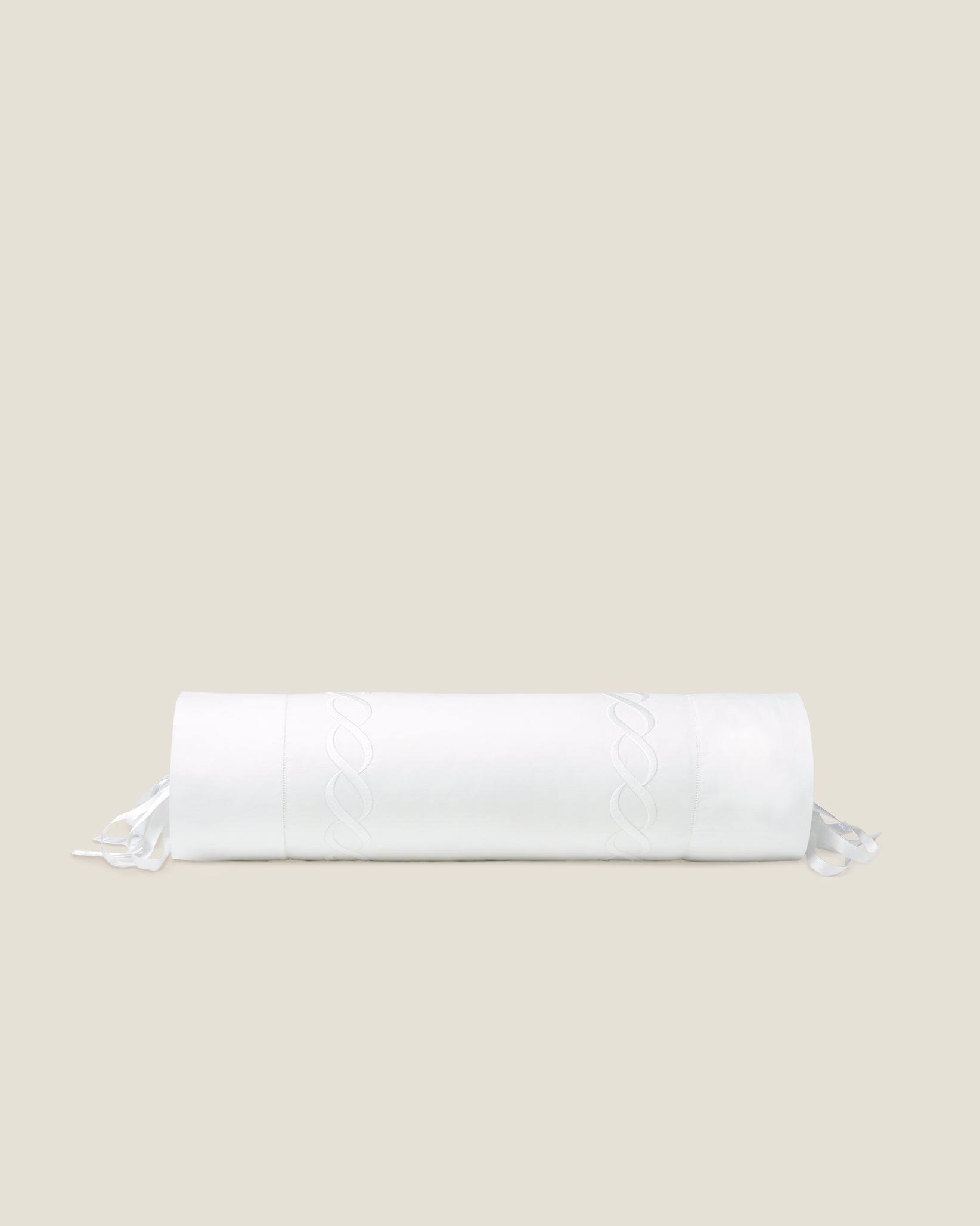 Treccia Moderno white/white neckroll sham