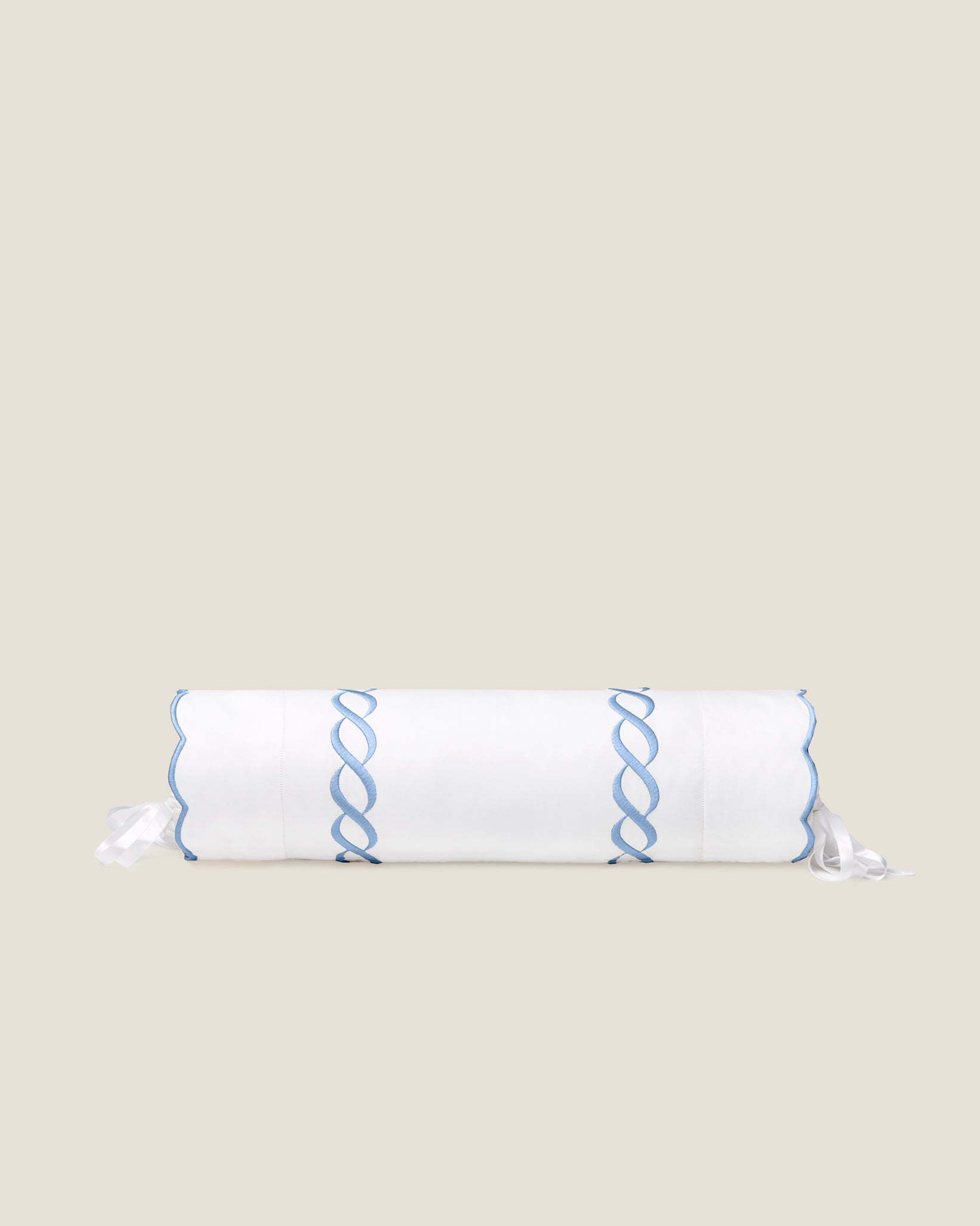 Treccia neckroll sham white/light blue