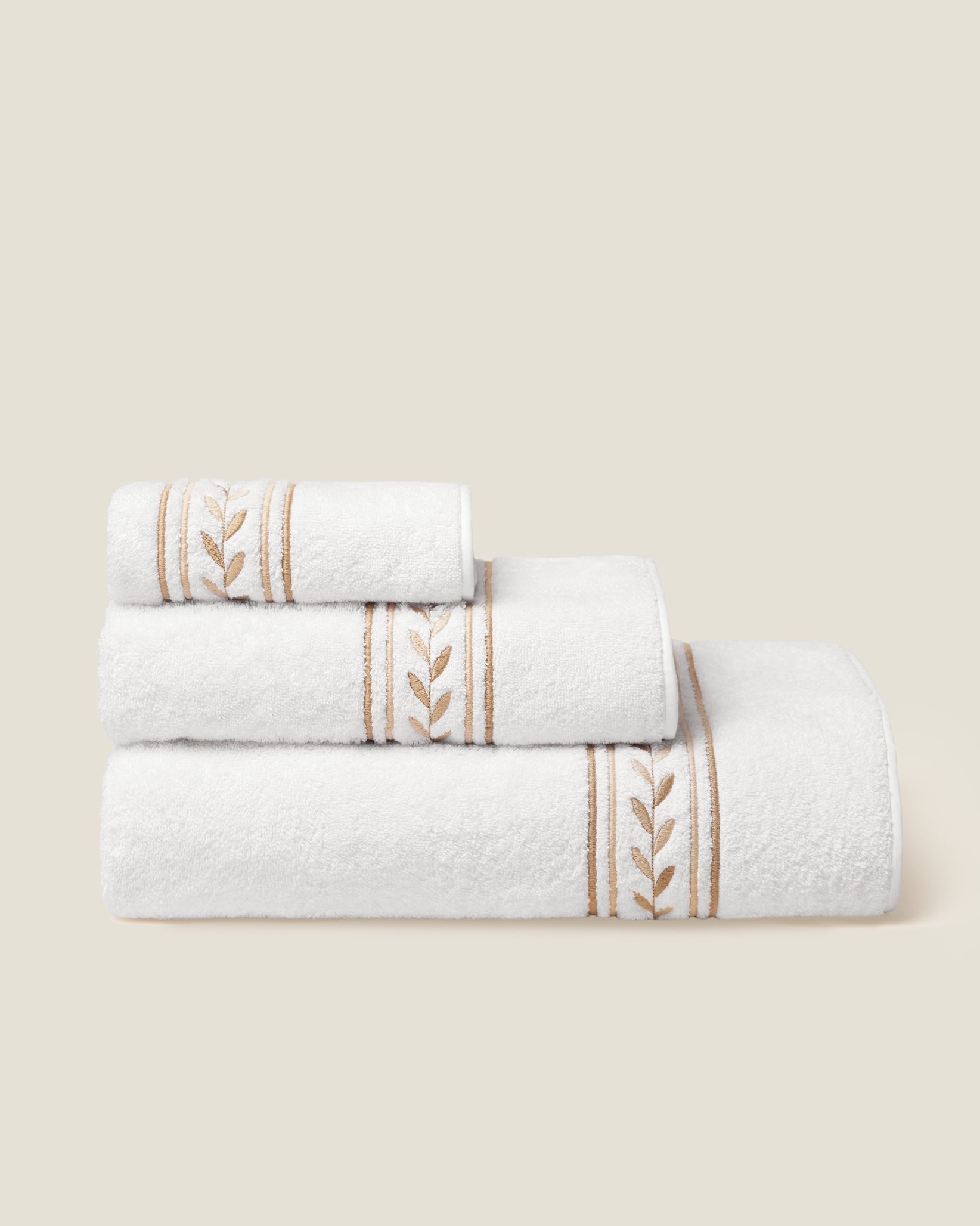Impero White/Beige Bath Set