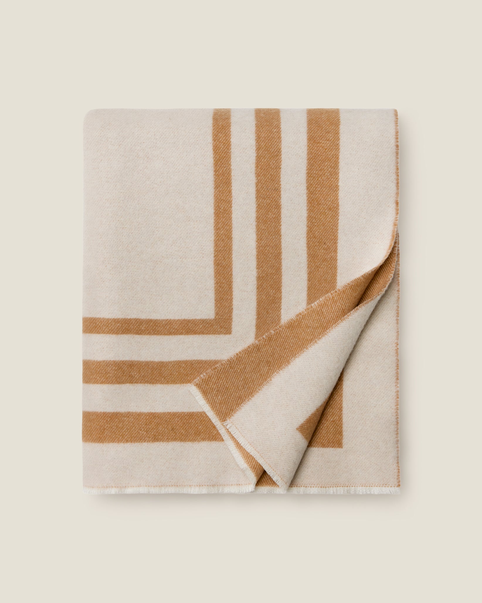 Tre Righe Throw in beige
