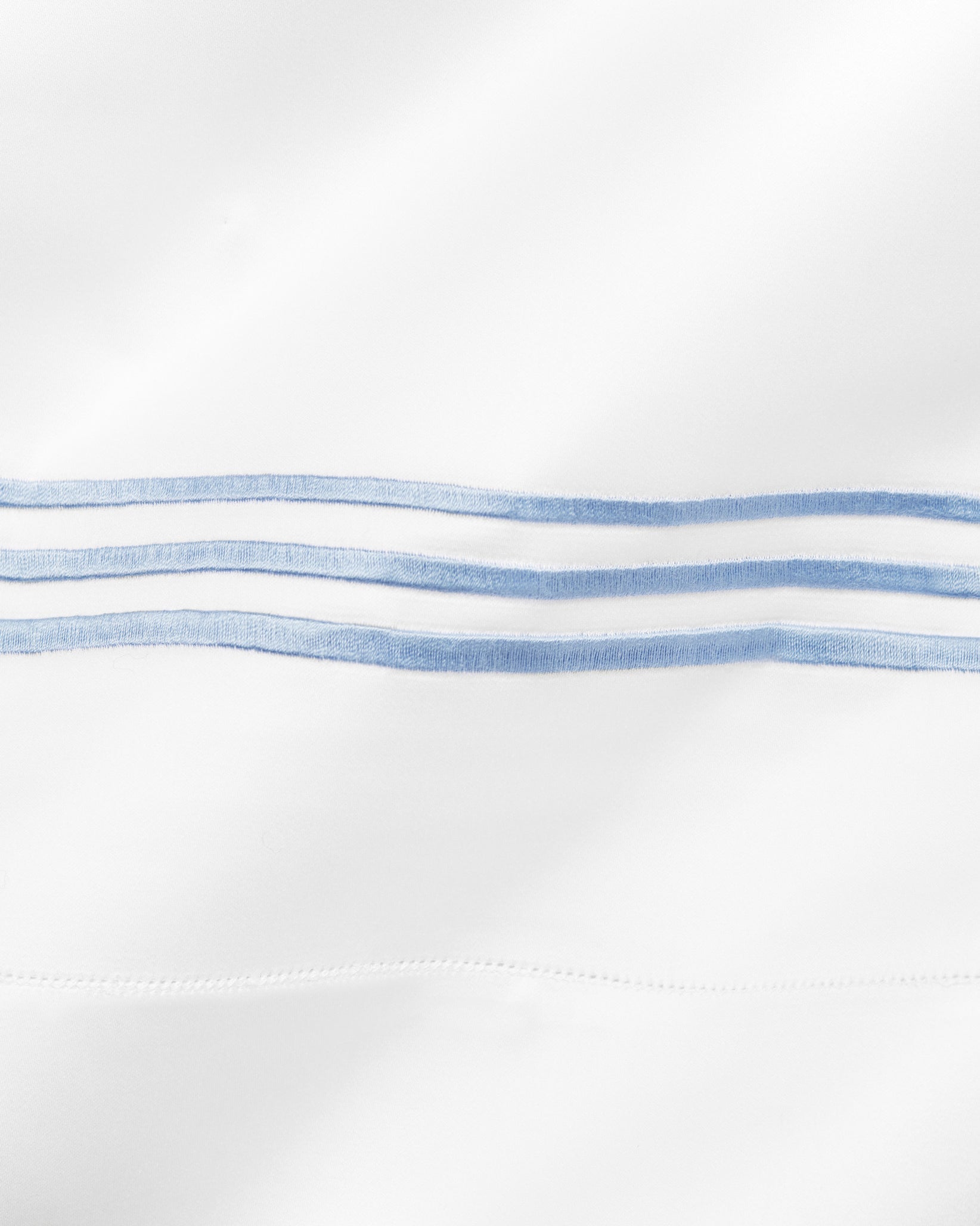 Tre Righe Splendore white/medium blue sham texture