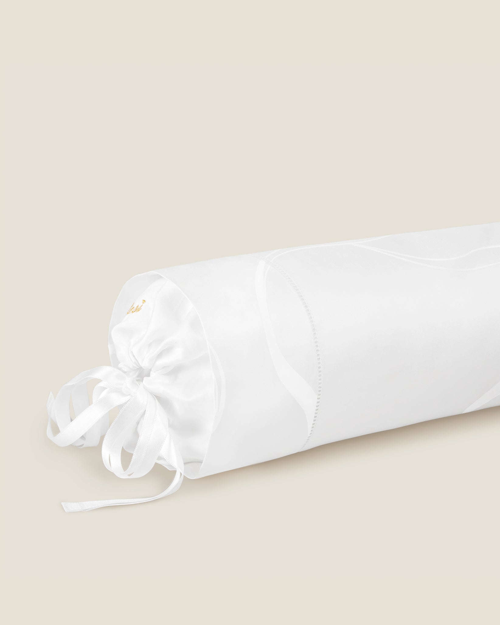 Vittoria neckroll sham