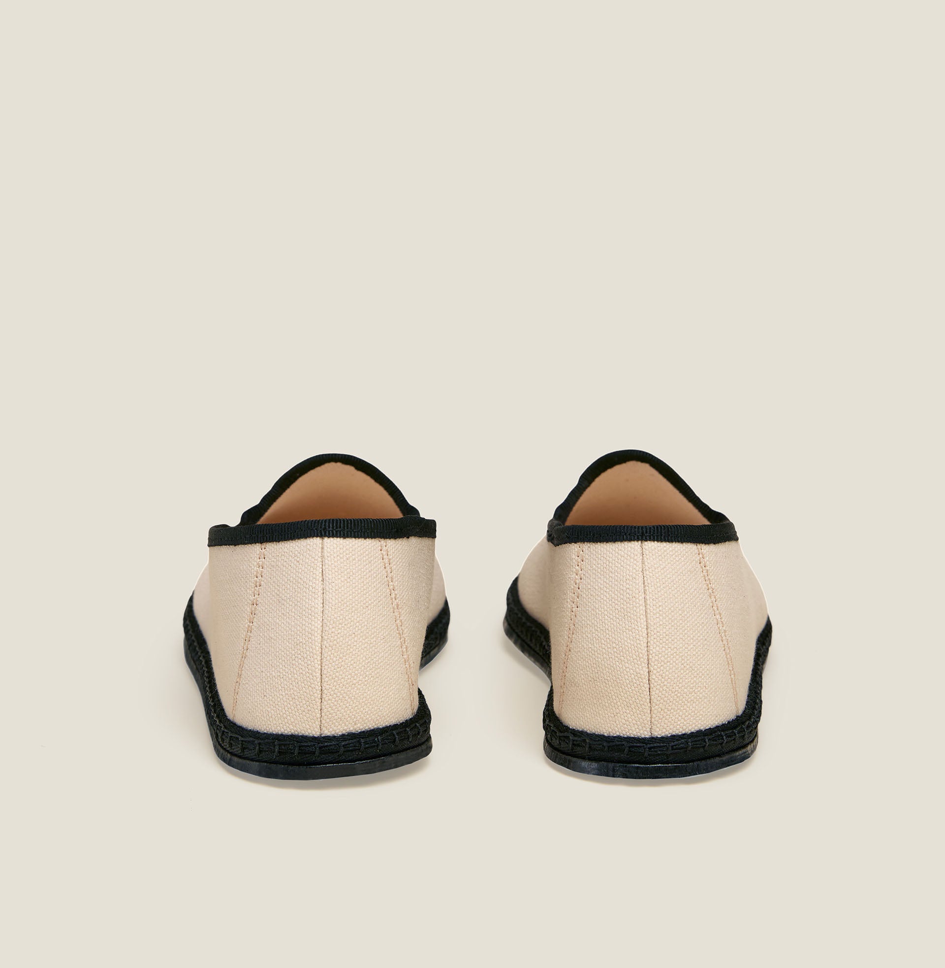 variant__ecru/black