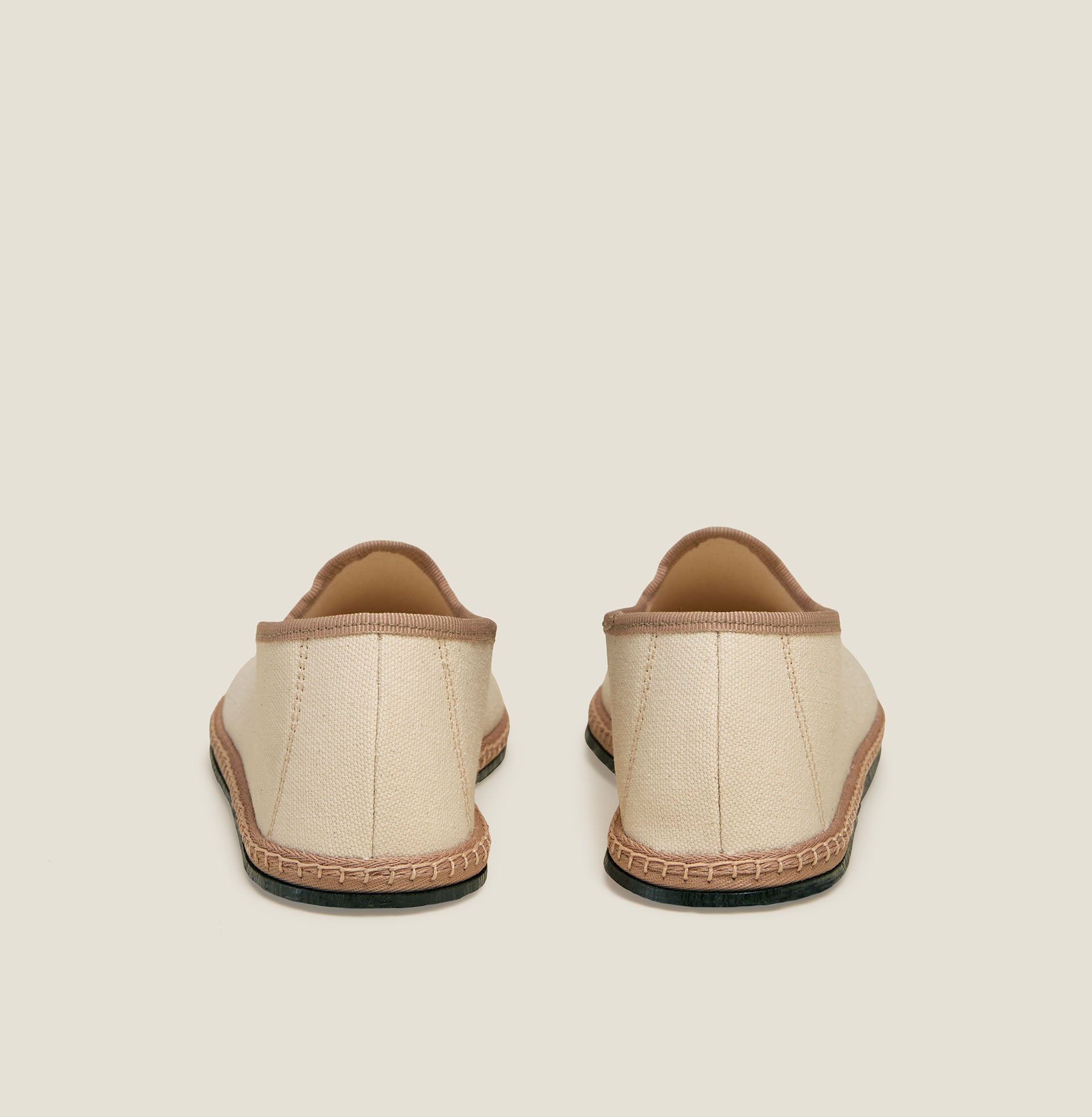 variant__ecru/tan