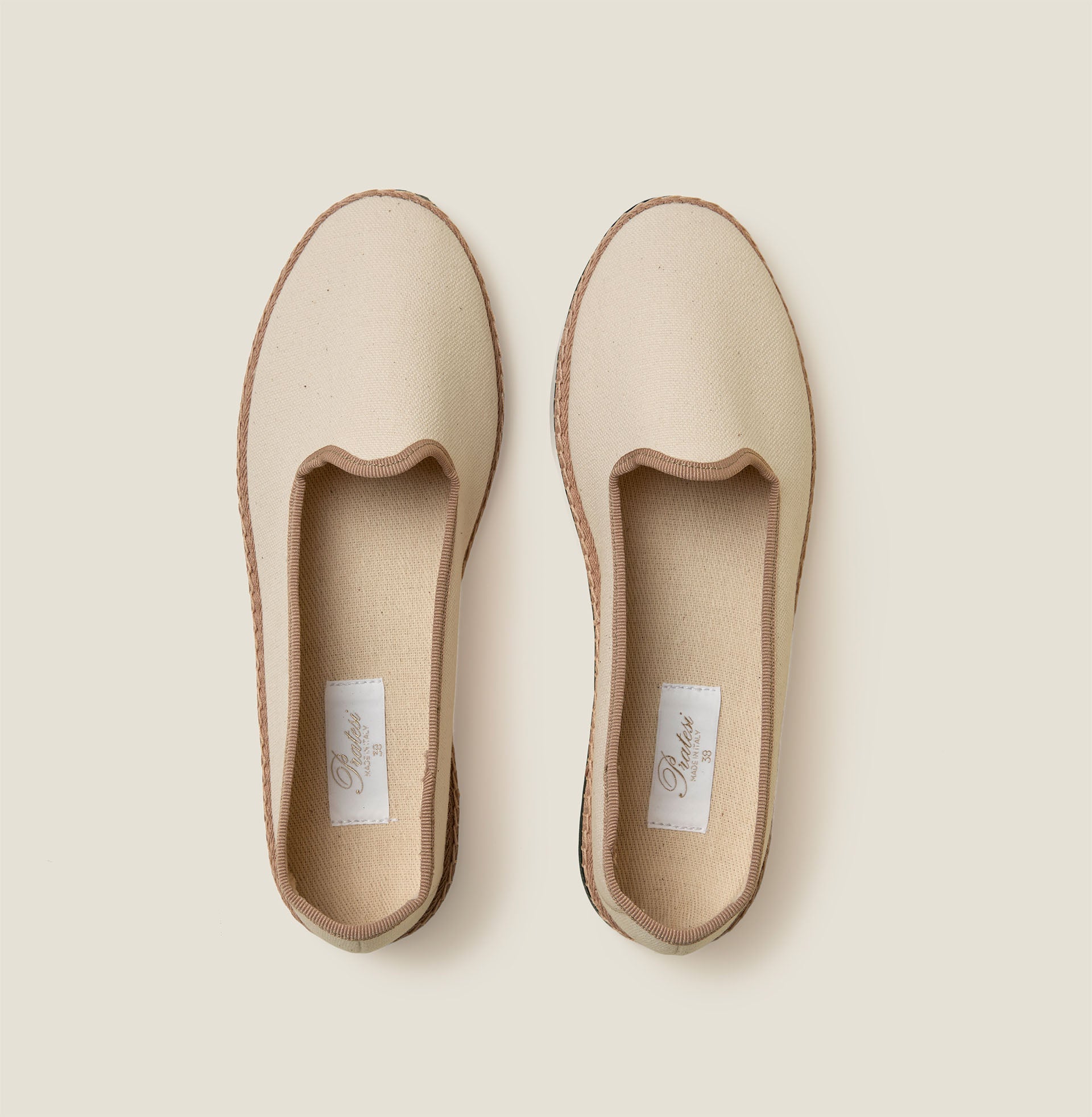 variant__ecru/tan