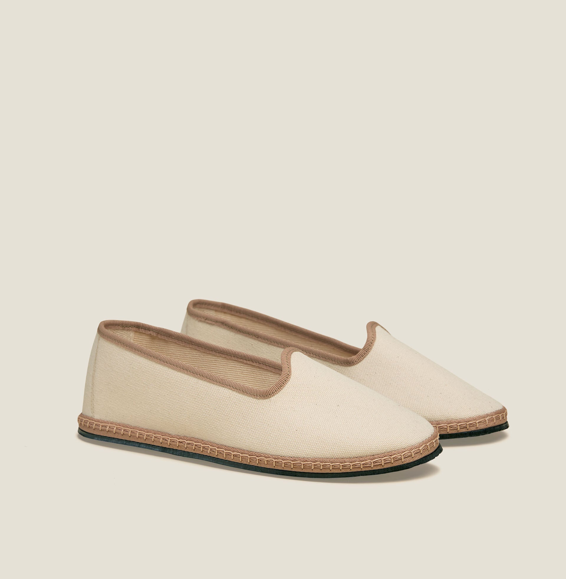 variant__ecru/tan