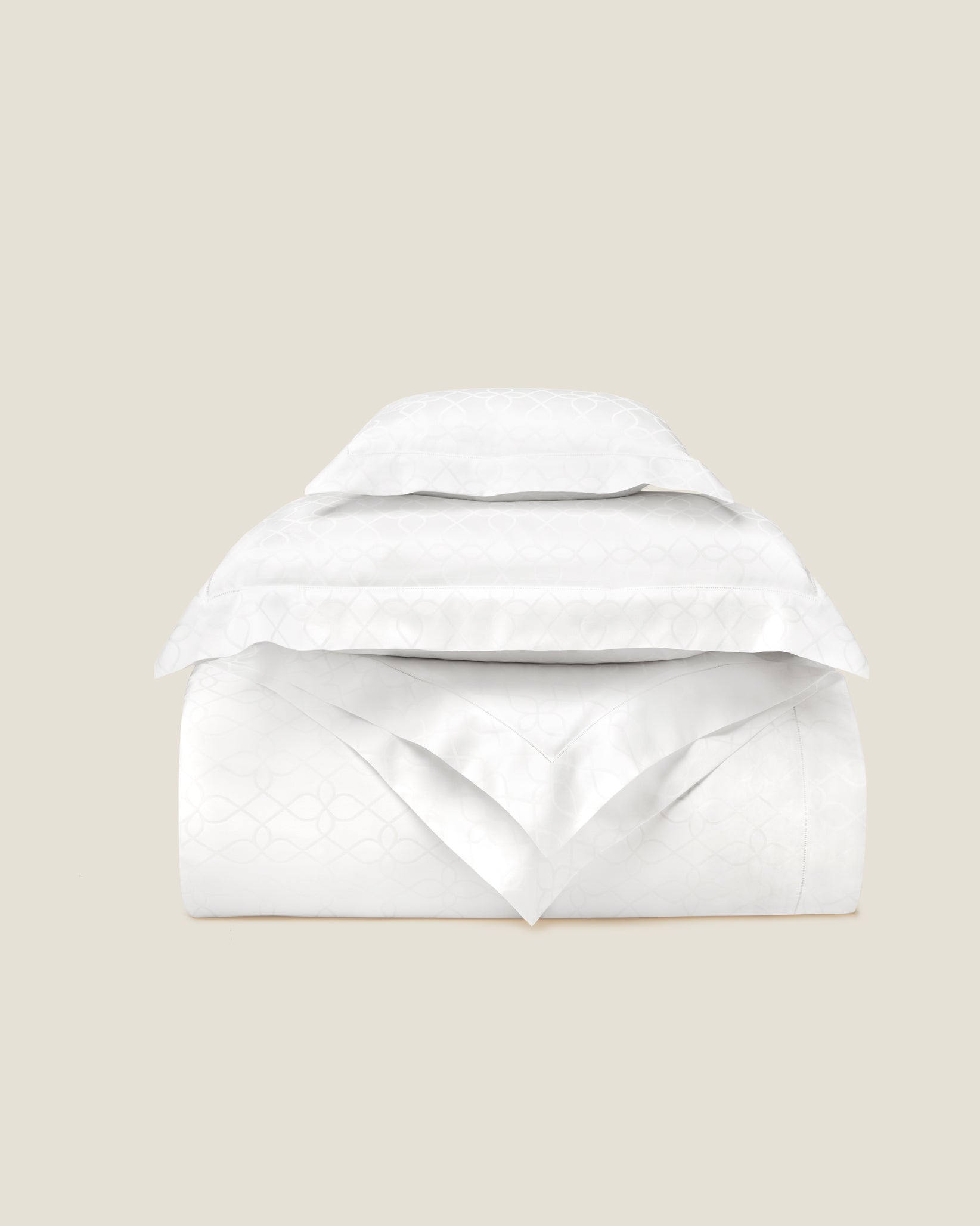 Romanica duvet cover stack