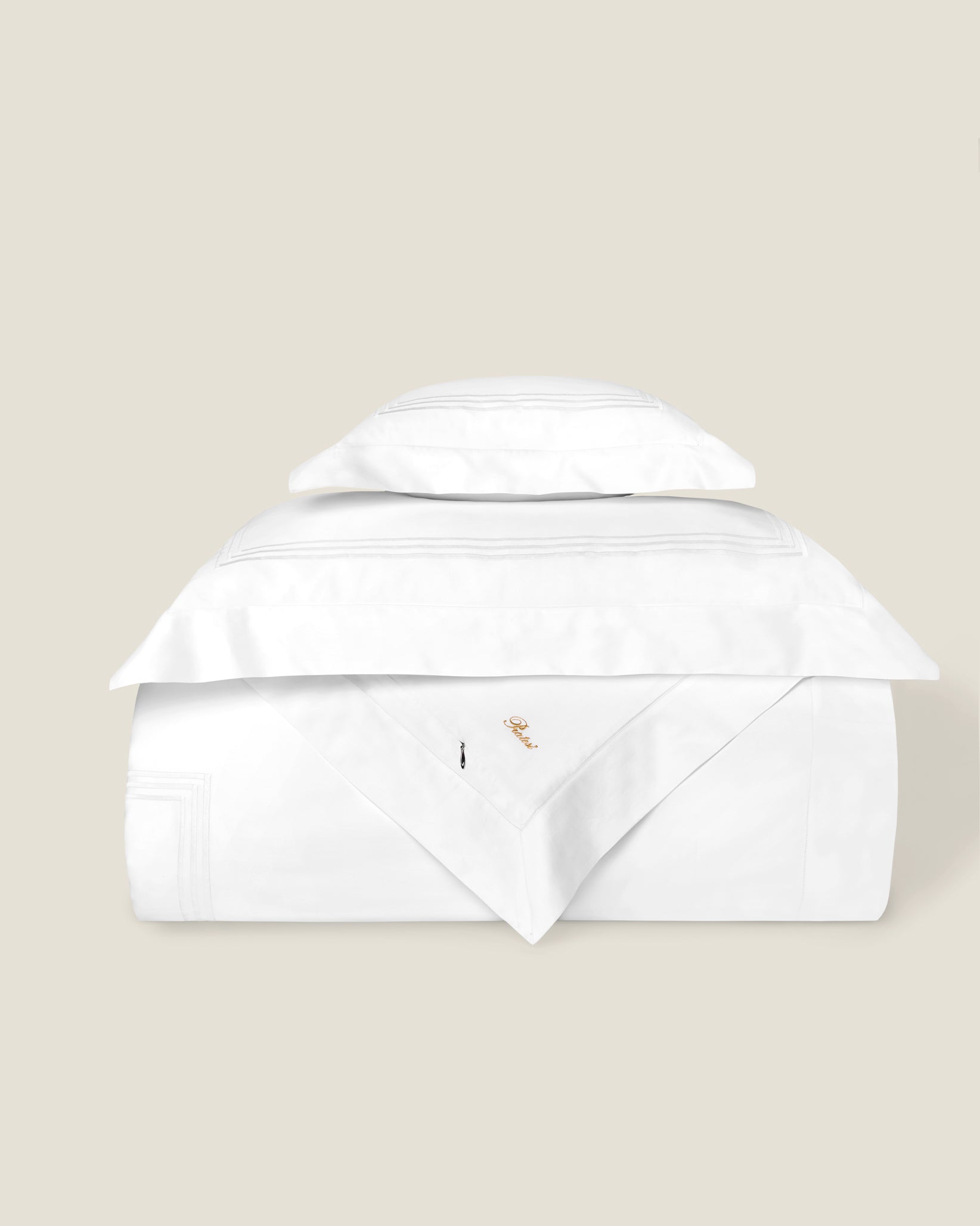 Tre Righe Splendore white/white duvet cover stack