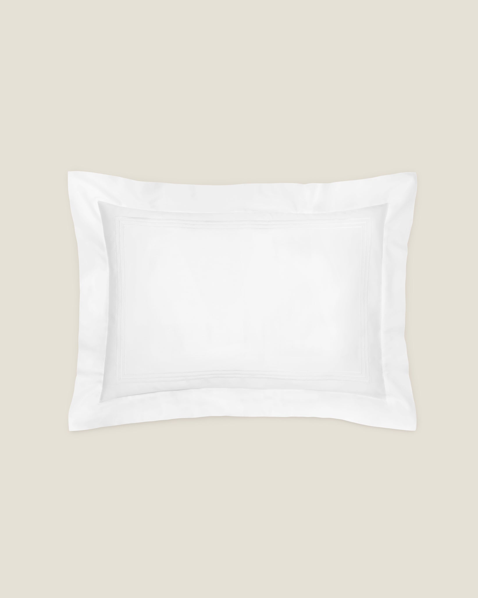 Tre Righe Splendore white/white standard sham