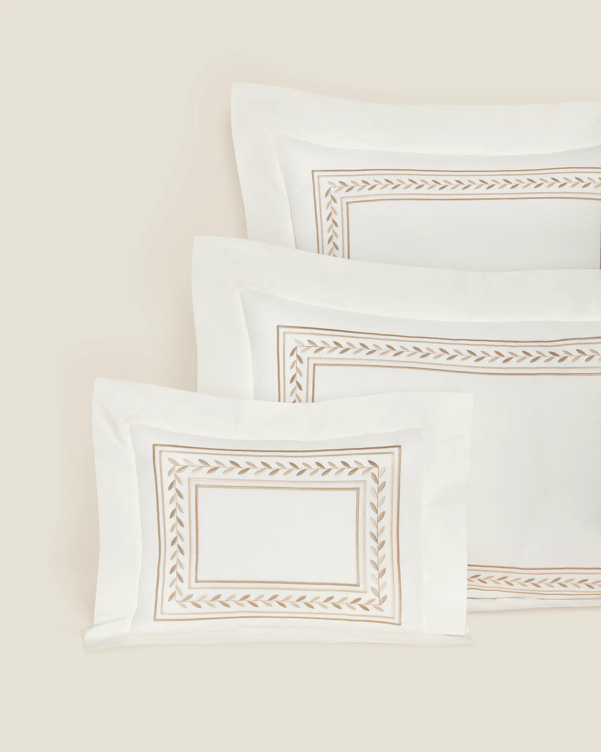 Impero ivory standard, euro and boudoir shams