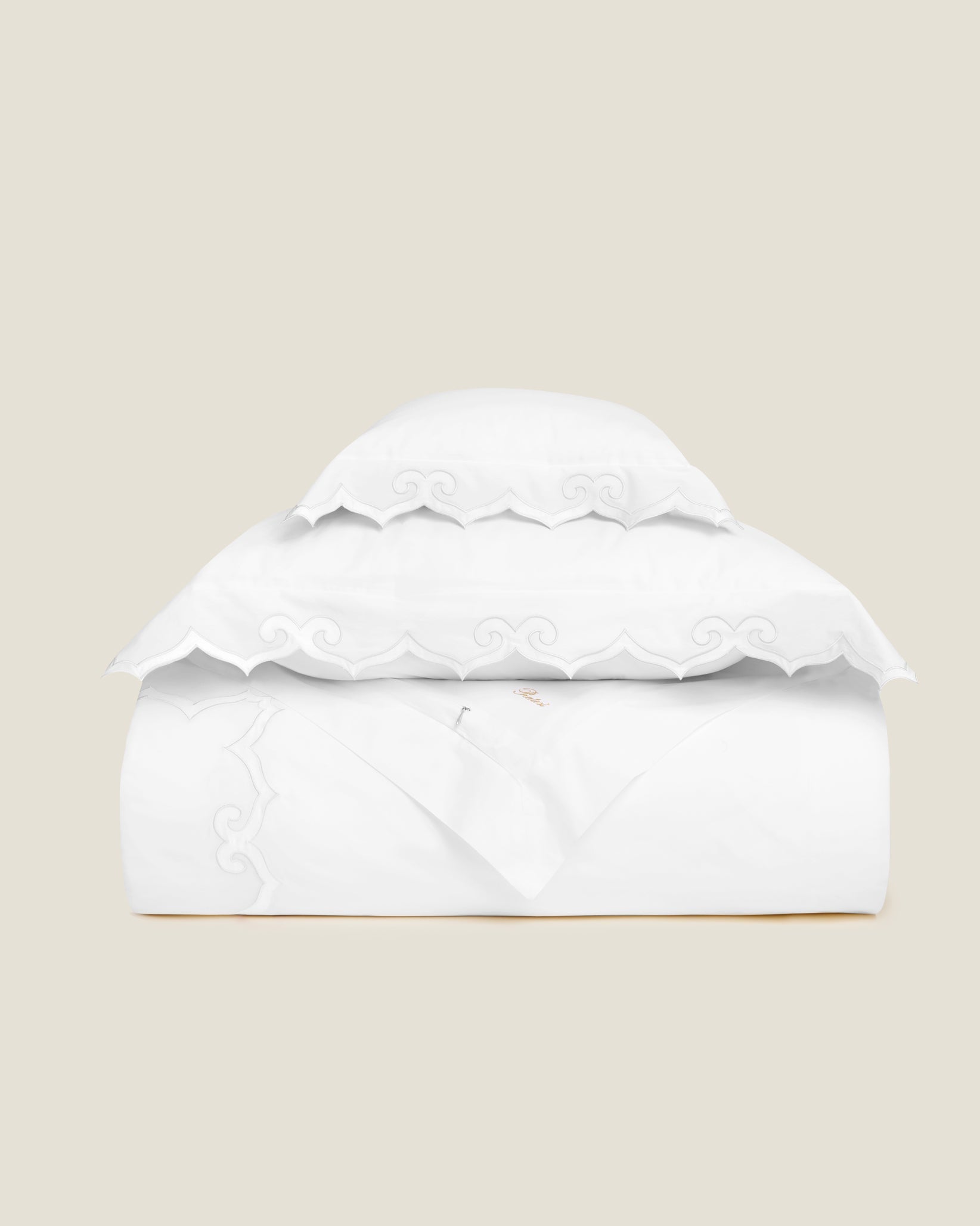 Marrakesh white/white duvet cover stack
