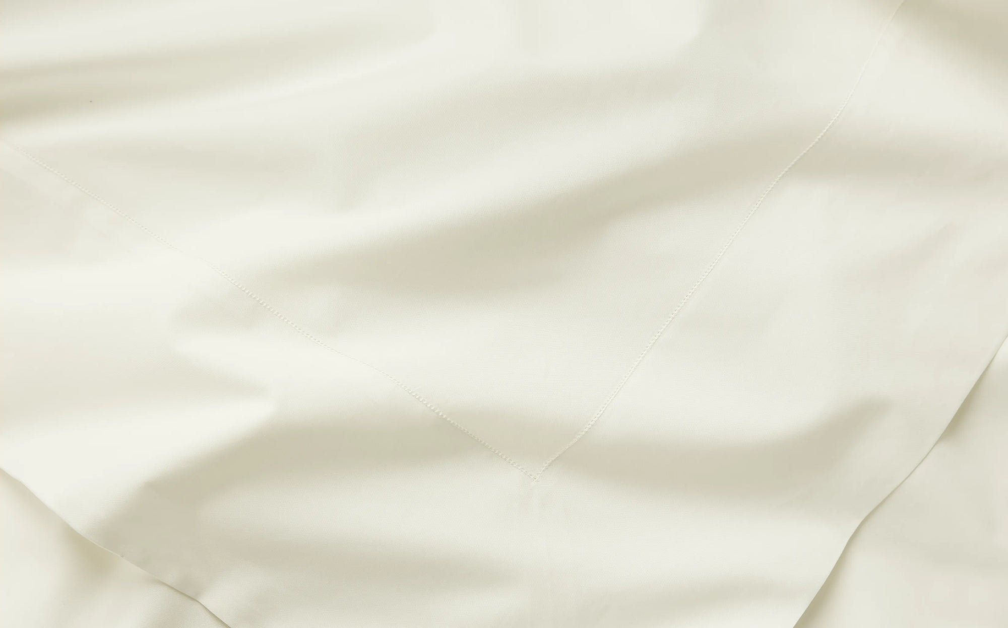 Angel Luxe Ivory bed linens texture
