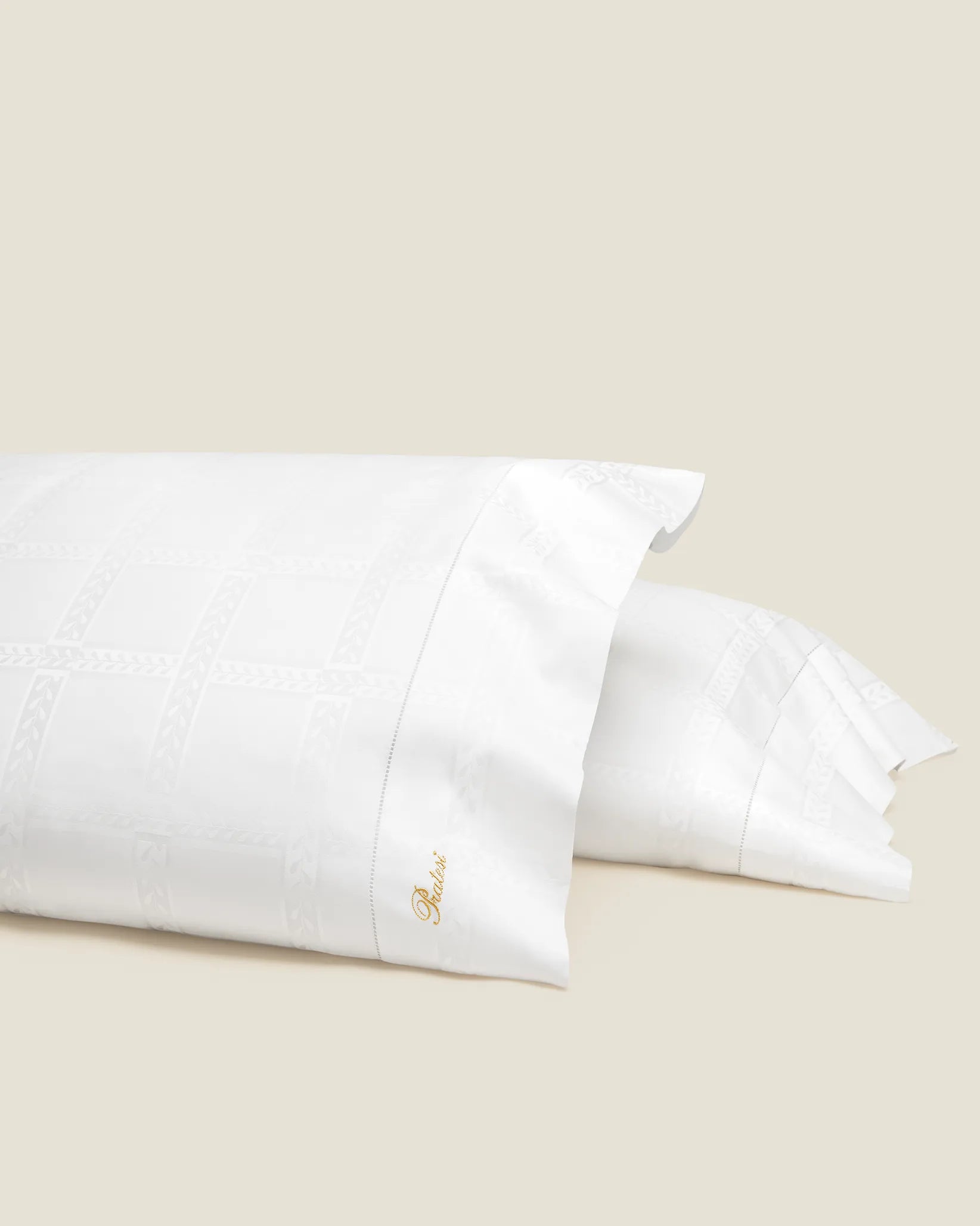 Impero Jacquard white pillowcase pair