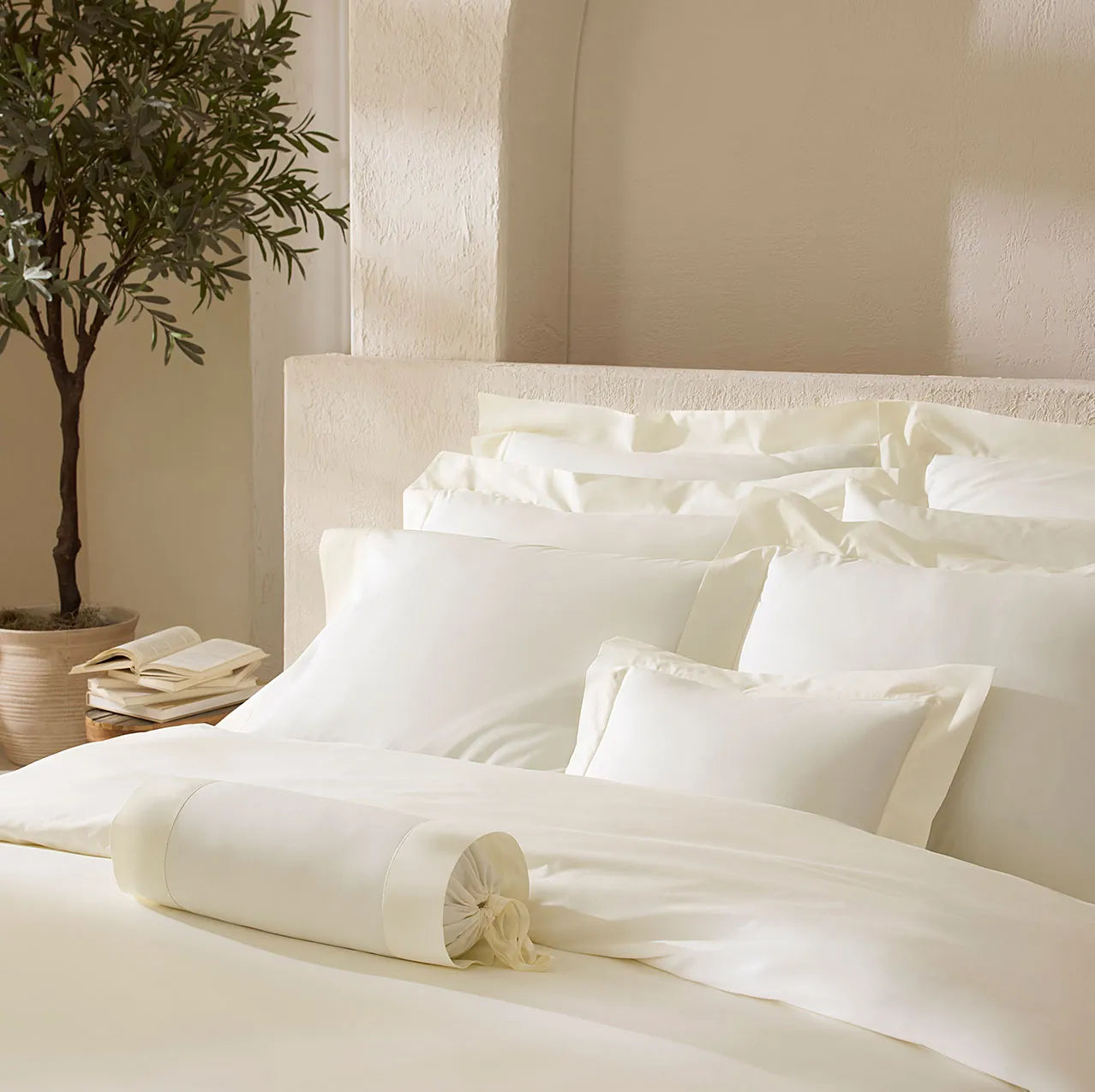 Angel Luxe Ivory pillowcases, shams and duvet cover