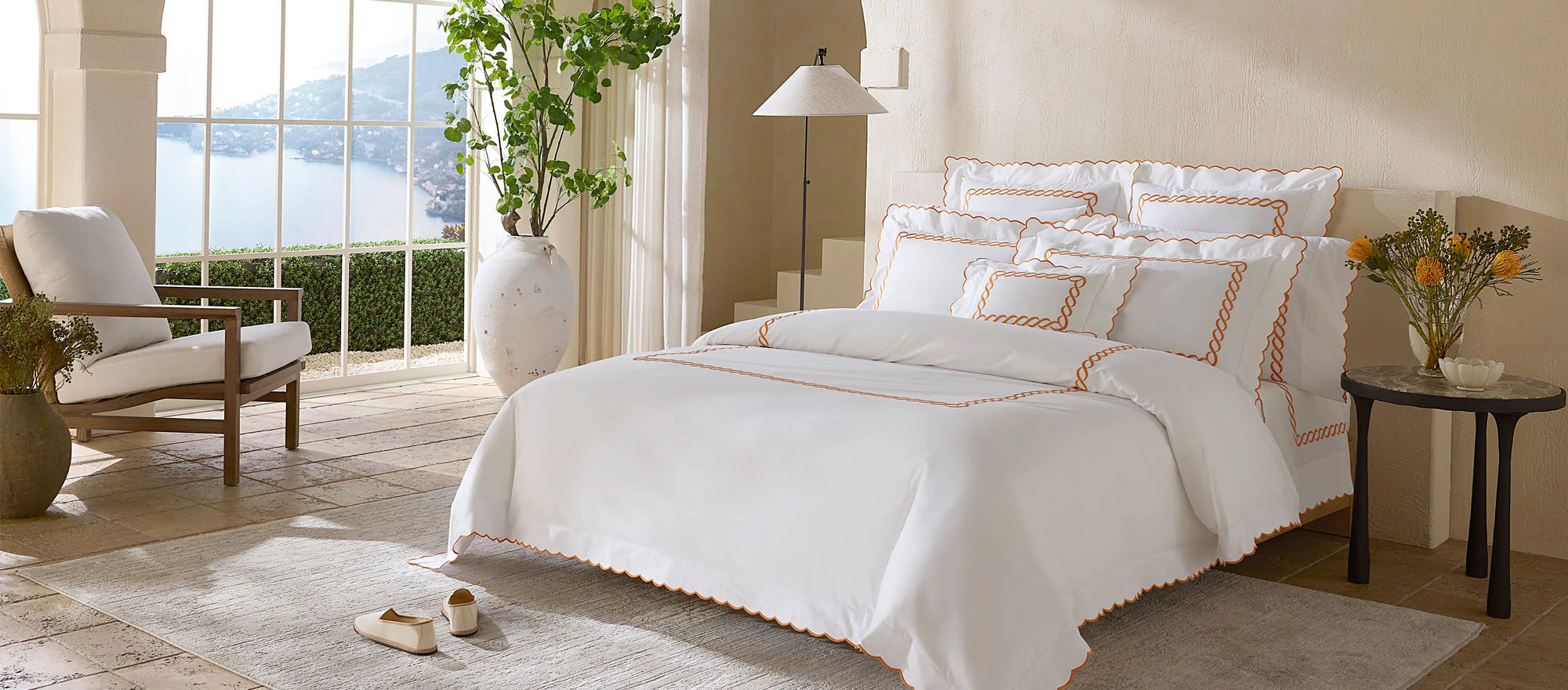 Treccia bed in white/orange