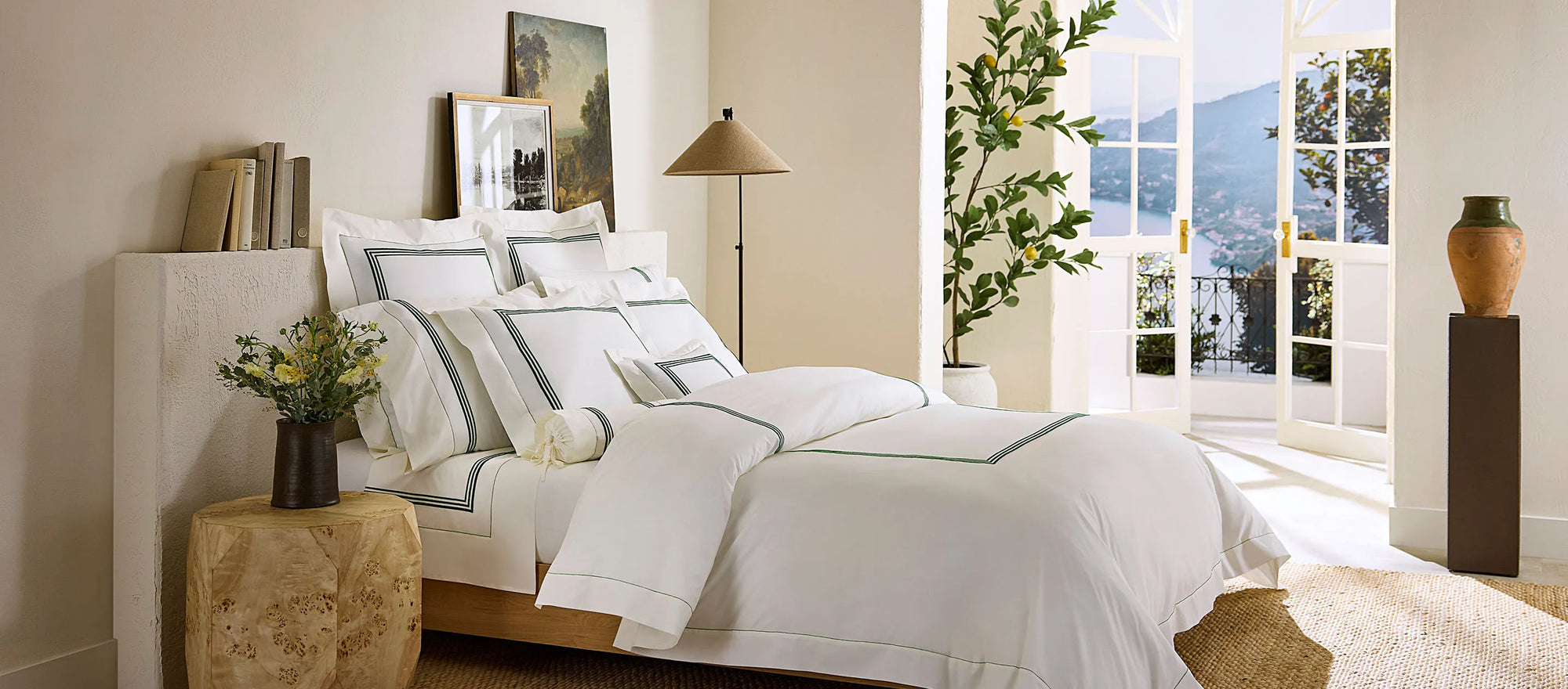 Tre Righe bedding in ivory/emerald