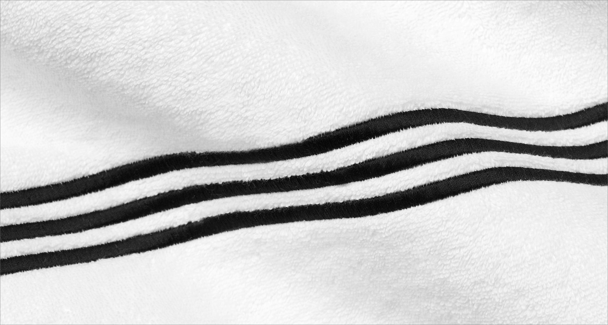 Tre Righe bath white/back texture 