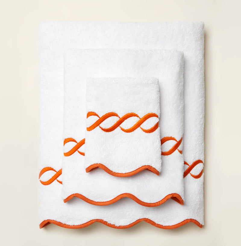Monogrammed Luxury Scallop Hand Towels