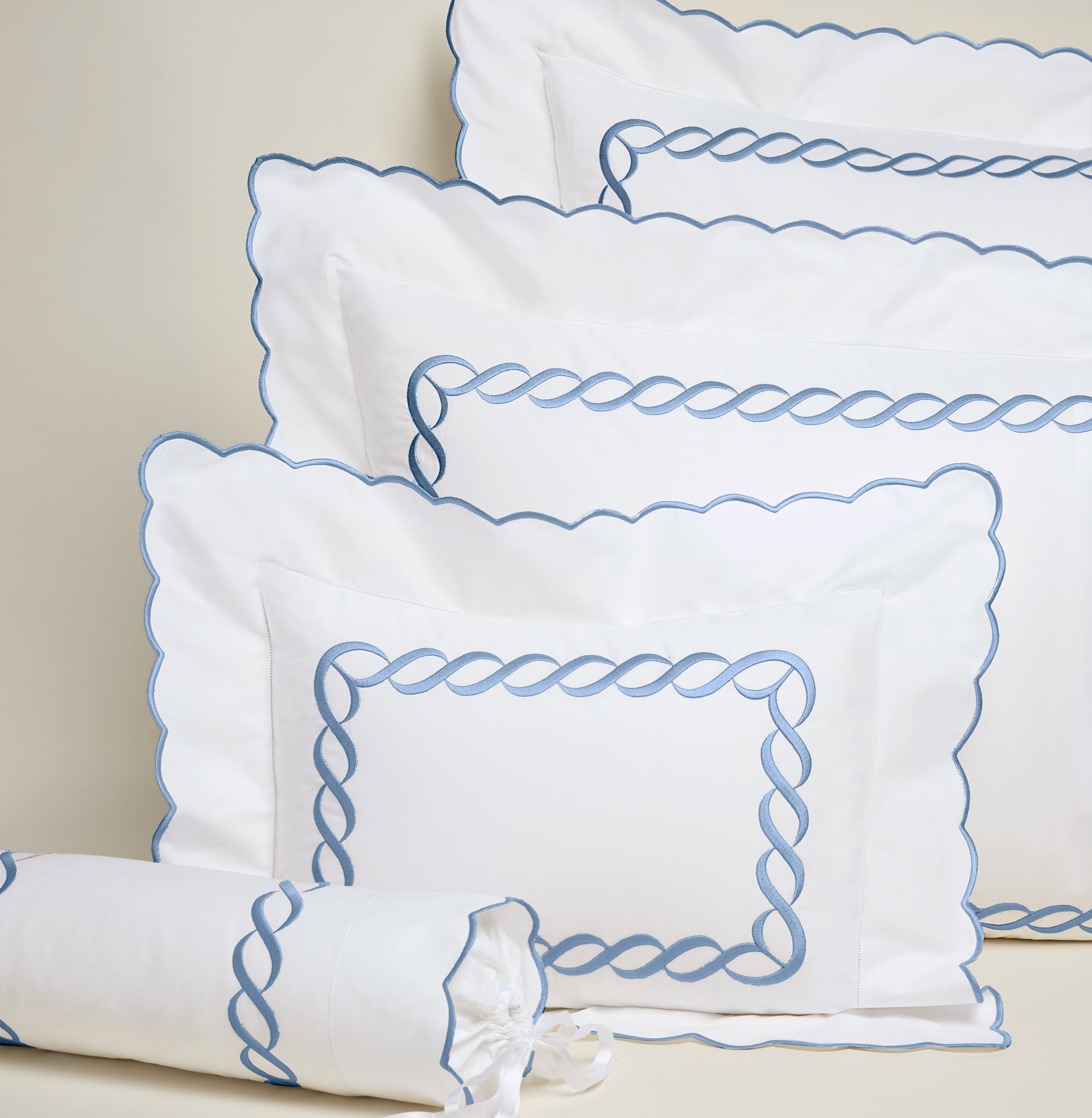 Treccia white/medium blue queen, standard, boudoir and neckroll sham